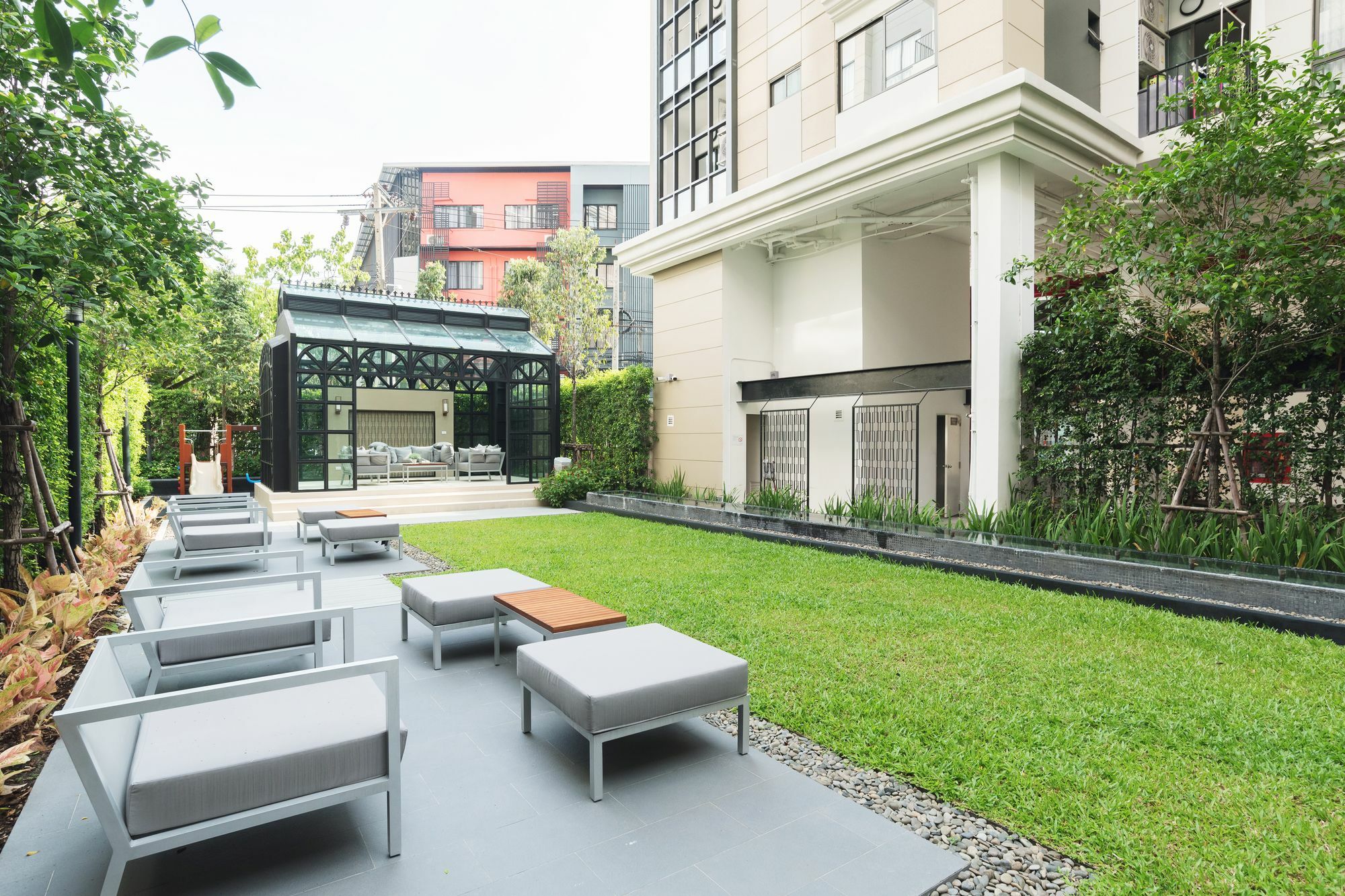 The Nest Sukhumvit 22 By Favstay バンコク都 エクステリア 写真
